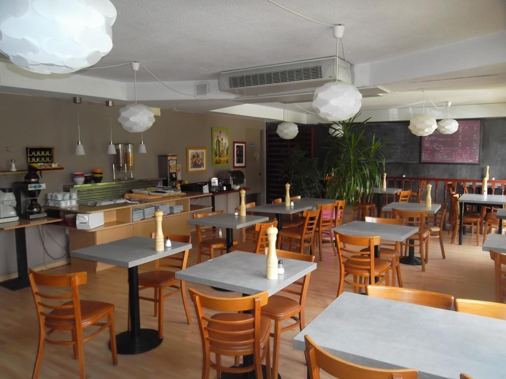Comfort Hotel Grenoble Saint Egreve Экстерьер фото