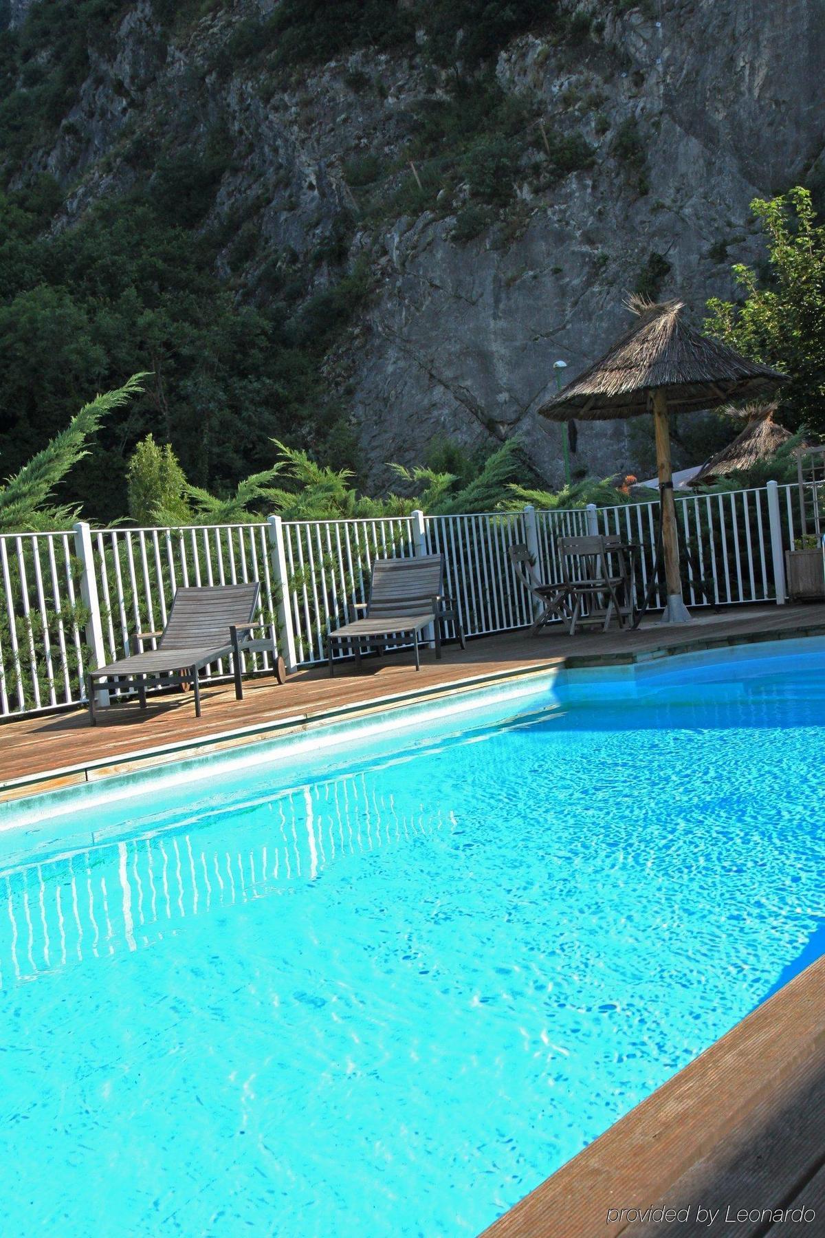 Comfort Hotel Grenoble Saint Egreve Экстерьер фото