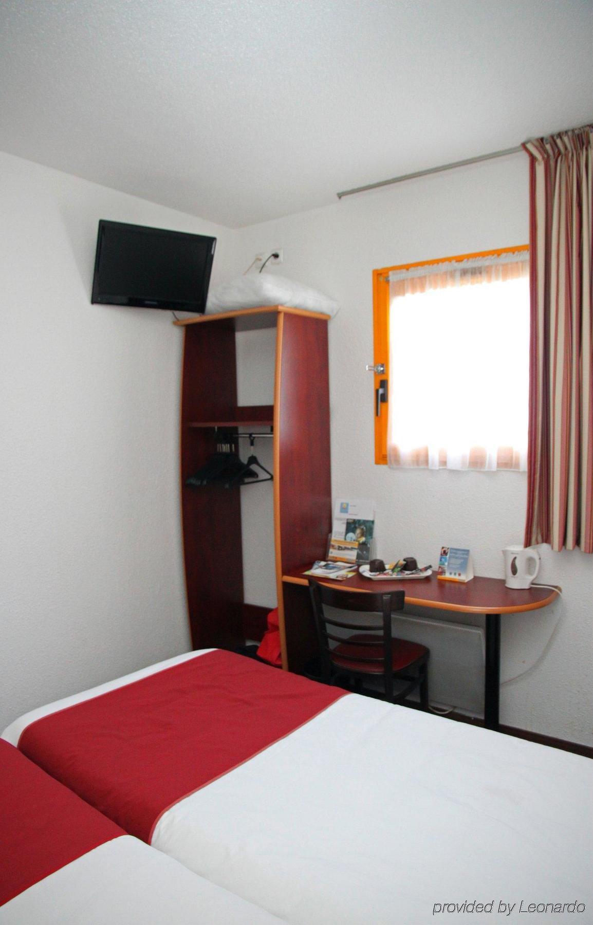 Comfort Hotel Grenoble Saint Egreve Экстерьер фото