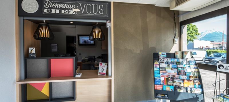 Comfort Hotel Grenoble Saint Egreve Экстерьер фото